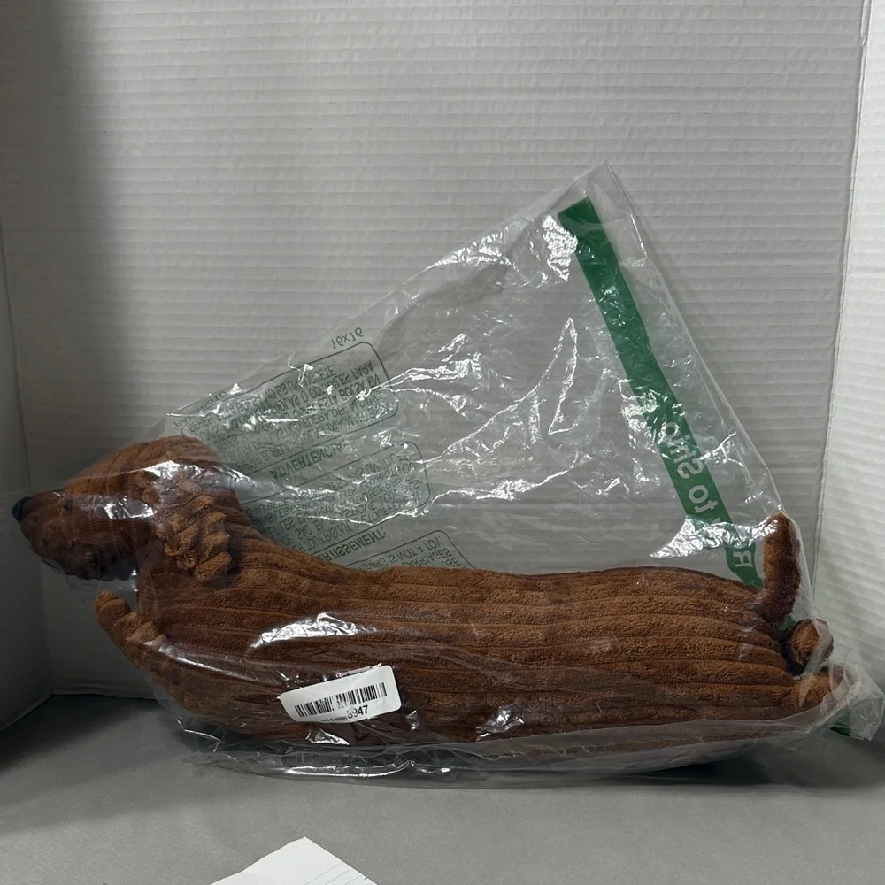 Dachshund Plush Stuffed Animal Toy Pillow Decoration Brown Embroidered Eyes New